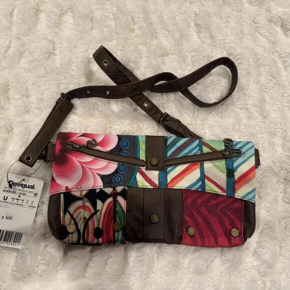 Desigual “la vida es chula”….which pretty much translates to life is cool. - Picture 7 of 8